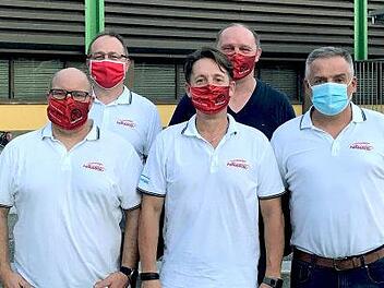 Die bisherige ist auch die neue Führung. Auf der Jahresversammlung bestätigten die 45 anwesenden Mitglieder des ESC Haßfurt (von links) Frank Terhar, Jens Amarell, Martin Reichert, Andreas Kurz und Holger Endres als gleichberechtigte Vorstände in ihren Ämtern.  Foto: Ralf Naumann