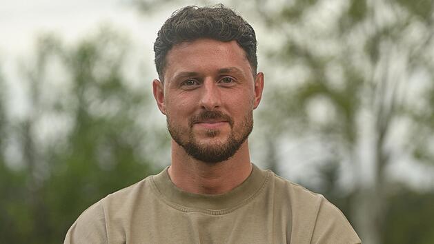 Derzeit ist Jannik Kontalis bei "Prominent Getrennt" (RTL+) zu sehen. Nun will er für das Amt des Oberbürgermeisters in seiner Heimatstadt Mönchengladbach kandidieren.