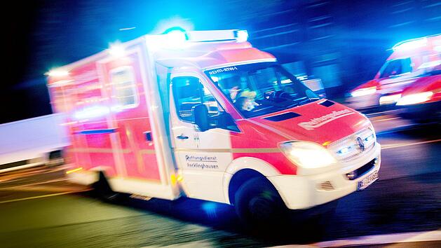 Auf der A3 in Unterfranken wurde ein Autofahrer bei einem Zusammenstoß lebensgefährlich verletzt. Symbolfoto: Marcel Kusch/dpa +++(c) dpa - Bildfunk+++