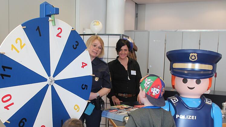 Bamberg: Kinder lernen Nein zu sagen - Stadt und Helferorganisationen luden zu Pr&auml;ventionstag ein