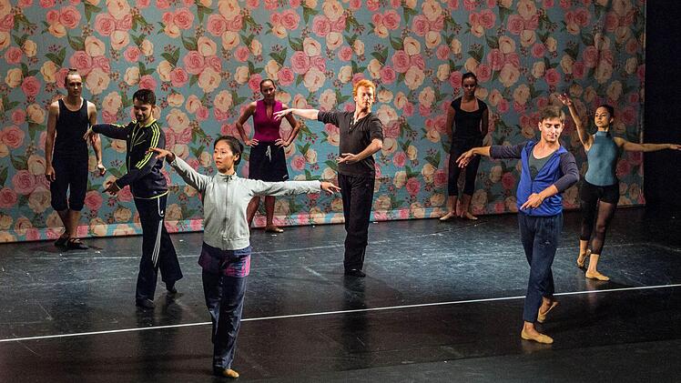 Impressionen vom Nachmittag des Coburger Theaterfestes: Ballett-TrainingFoto: Jochen Berger