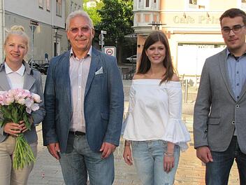 Steffi Cestone, Hartmut Abel, Jasmin Franz und Peter-Alexander Pelz (von links) sind das neue Vorstandsteam der Aktionsgemeinschaft Zentrum Coburg. Foto: Martin Koch