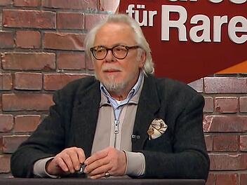 Friedrich H&auml;usser steht seit 2015 als "Bares f&uuml;r Rares"-H&auml;ndler vor der Kamera.