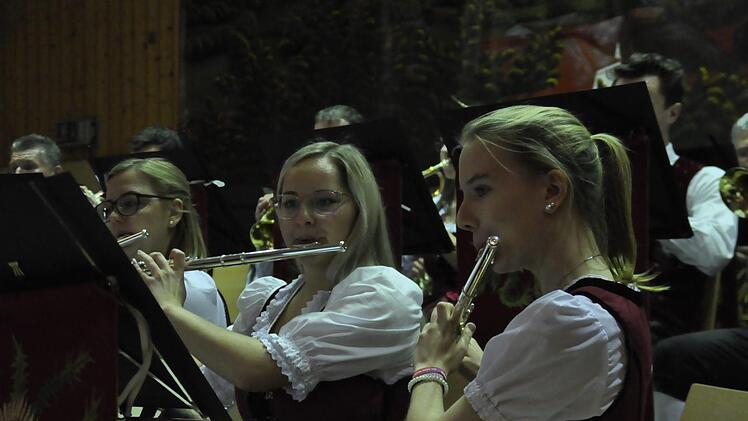 Trachtenkapelle Musikverein Schondra Foto: Peter Klopf