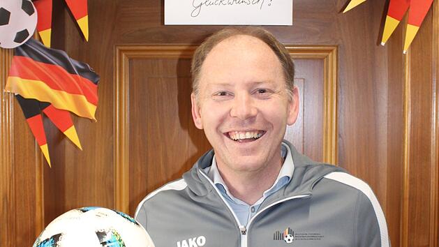 Kitzingen: OB Stefan Güntner bei Bürgermeister-EM dabei - "Träumt man als Kind"