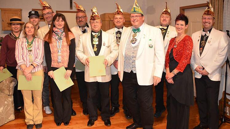 Besste Stimmung herrschte beim Ordensabend der Nüdlinger Narren. Foto: Peter Rauch