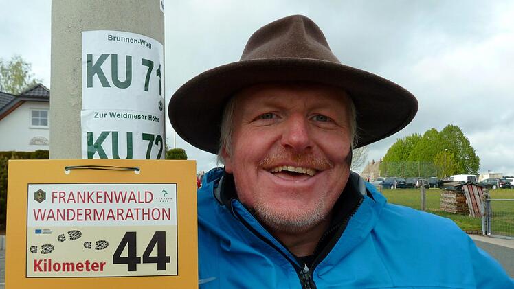 660 Teilnehmer, darunter auch Berthold Köhler, sind am Samstag beim  Frankenwald Wandermarathon an den Start gegangen.