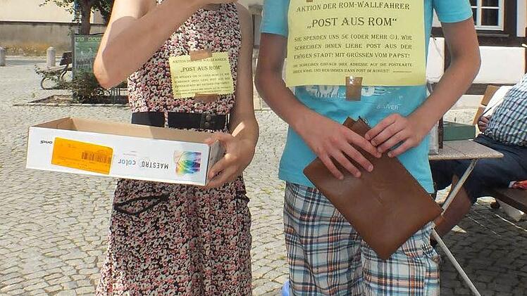 Die Ministranten sammelten Spenden.