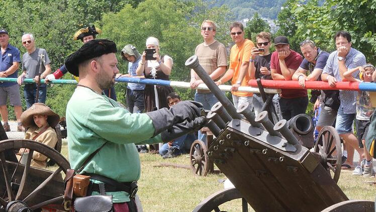 Historisches Orgelgeschütz - Impressionen von der Zeitreise auf der Veste Coburg.Foto: Wolfgang Desombre