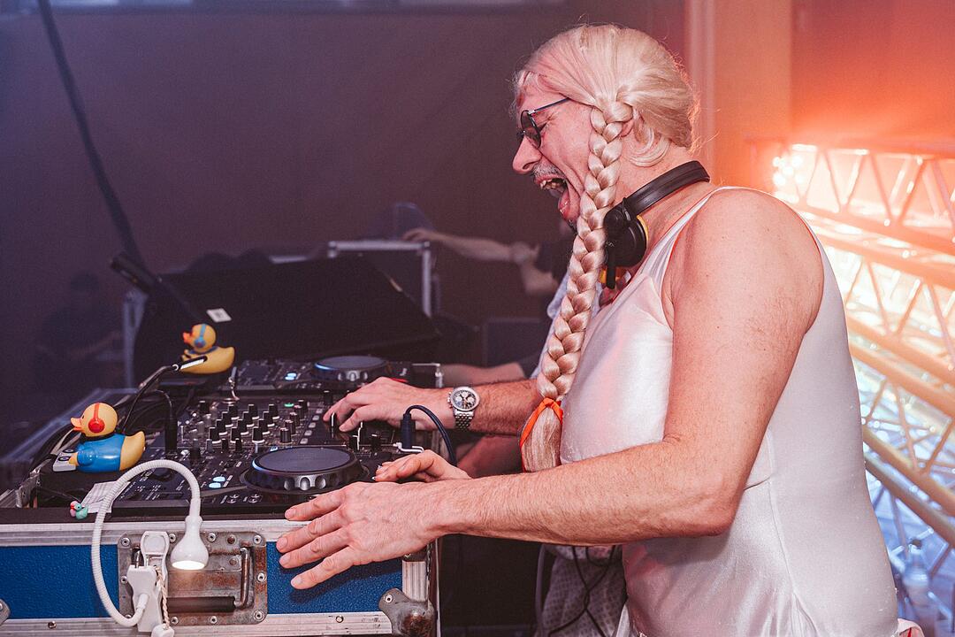 DJ Franky und DJ Matze lie&szlig;en die Halle beben!