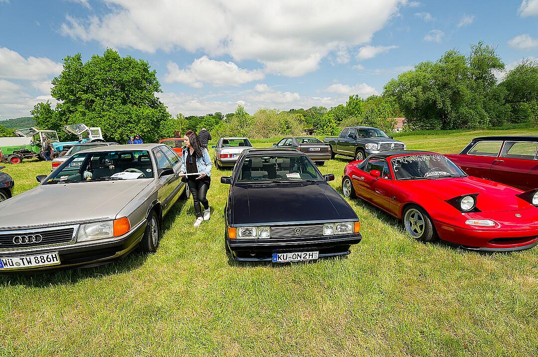 Es kamen viele Oldtimerfreunde.