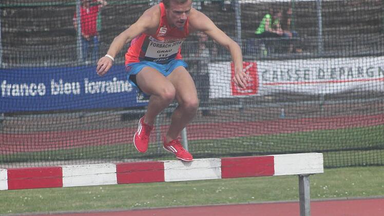 Martin Grau beim Start-Ziel-Sieg in Frankreich Foto: Theo Kiefner