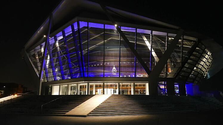 Die Konzerthalle in Thailand allein war schon sehenswert. Während es draußen 35 Grad hatte, war drinnen alles voll klimatisiert. Foto: privat