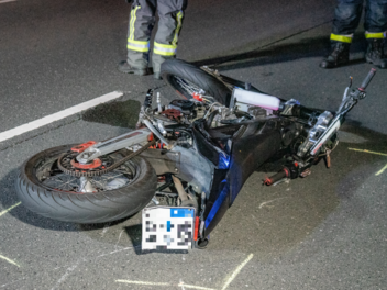 Schwerverletzte bei Auffahrunfall auf B470 bei Dietersheim