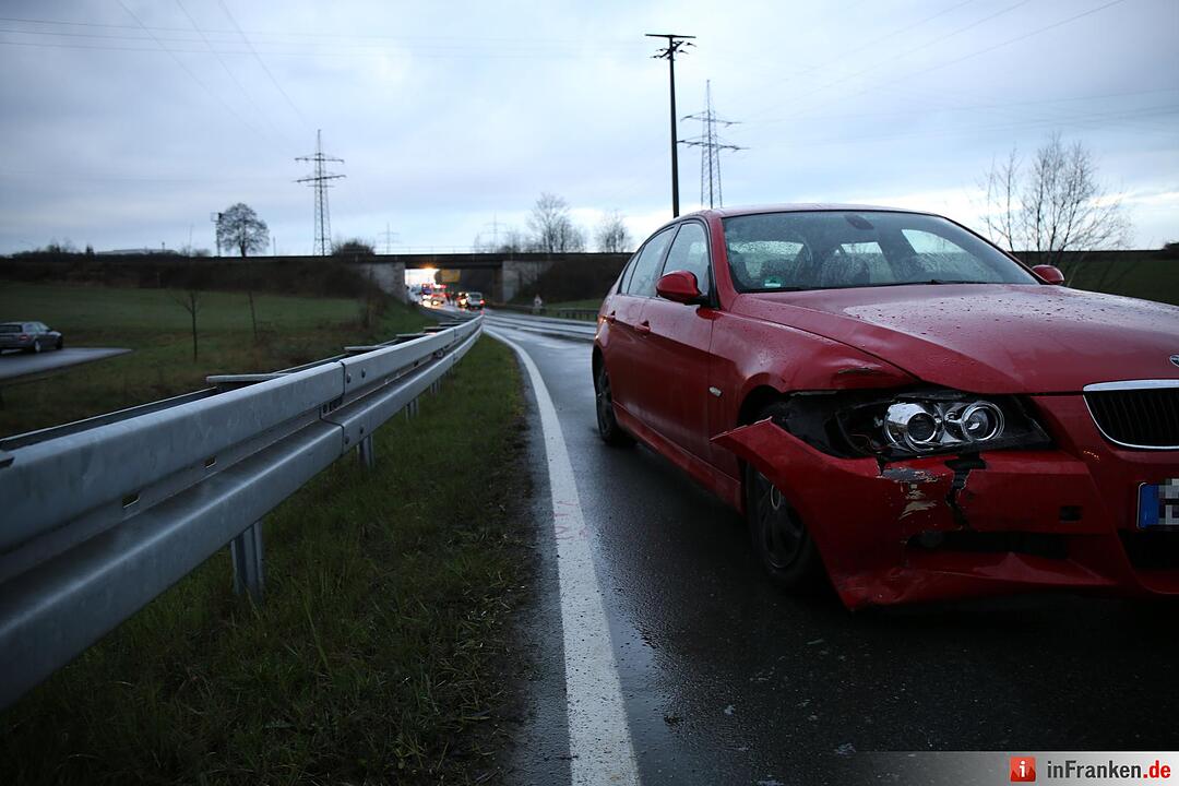 Kollision mit Auto - Rollerfahrer nach Unfall bei Schwarzenbach gestorben