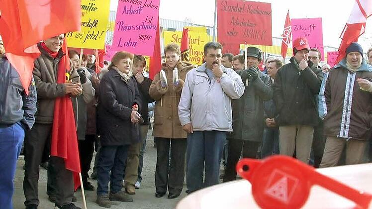 Die Proteste bei Fehrer dauern an. Die geplanten Entlassungen hätten auf die gesamte Region fatale Folgen.  Foto: Archiv