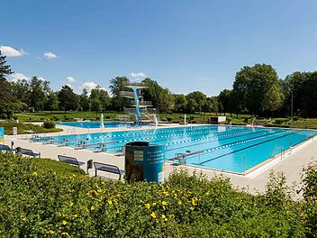 Kreuzsteinbad Bayreuth Schwimmerbecken