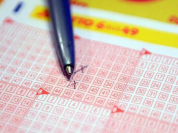 Noch eine Idee, wie der von Finanznöten geplagte Kulmbacher Familientreff zu Geld kommen kann. Foto: Caroline Seidel/dpa