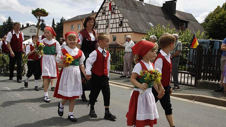 So ähnlich wie beim Festumzug in Betzenstein wird es am kommenden Wochenende wohl auch in Waischenfeld zugehen. Foto: Löwisch