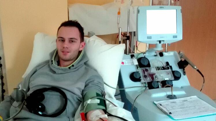 Das Bild, das in der Klinik bei der Stammzellenentnahme von Marcel Straub entstanden ist Foto: privat