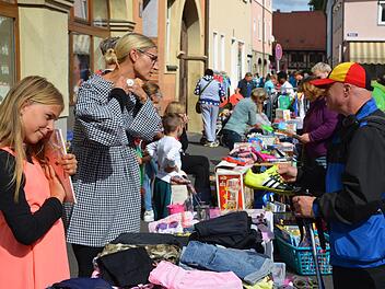 Eindrücke vom Kinderflohmarkt. Foto: Peter Rauch