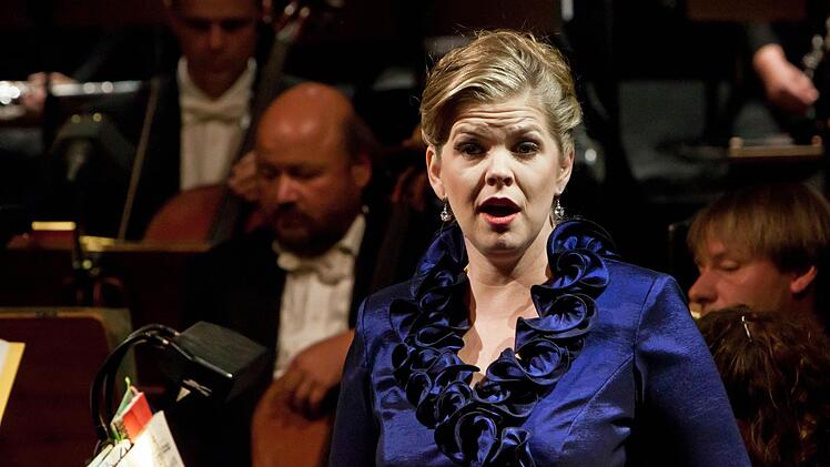 Impressionen vom Gala-Abend des Coburger Landestheaters: Betsy HorneFoto: Jochen Berger