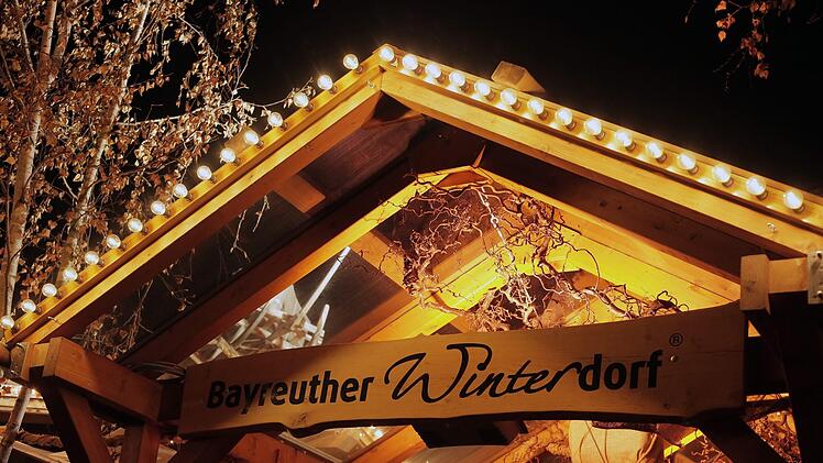 Nach langer Zwangspause öffnet das Bayreuther Winterdorf wieder seine Pforten.