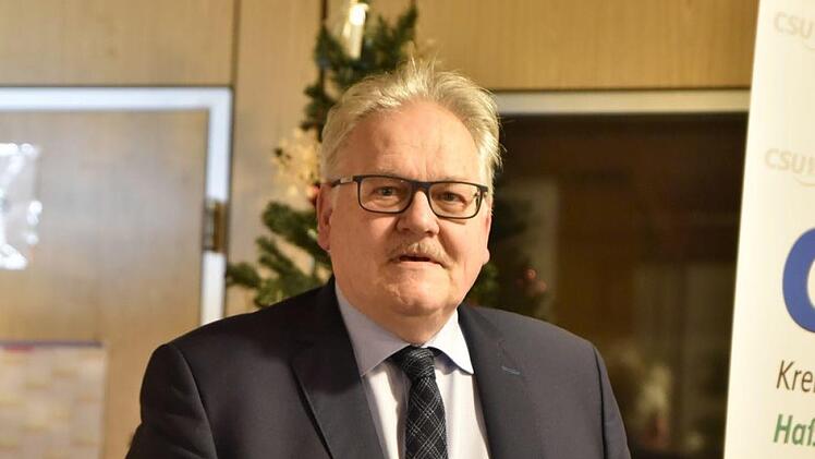 Bürgermeister Claus Bittenbrünn (früher FWG) kandidiert als unabhängiger und parteiloser Kandidat auf der Liste der CSU wieder für das Amt des Bürgermeisters der Stadt Königsberg.  Foto: Gerold Snater