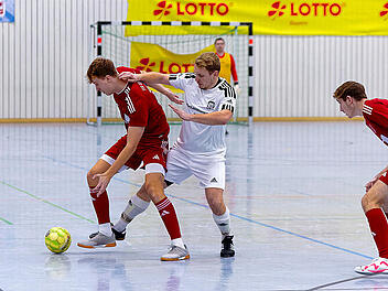 Futsal im Kreis 1: Neumeister muss Klinken putzen