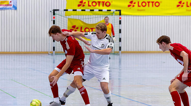 Futsal im Kreis 1: Neumeister muss Klinken putzen