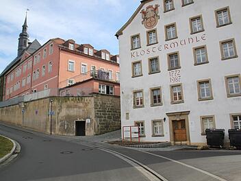 In den Himmelkroner Heimen soll es Fälle von Missbrauch gegenüber Schutzbefohlenen gegeben haben. Zwei Mütter, deren Kinder in der Einrichtung leben, sprechen von Beleidigung und körperlicher Gewalt. Sie haben Anzeige gegen eine Mitarbeiterin gestellt.Alexander Hartmann