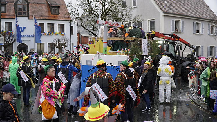 Allersberger Faschingsumzug 2023 mit 20.000 Besuchern