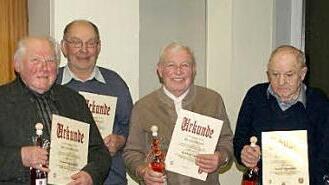 Ehrungen für 60 und 65 Jahre Vereinsmitgliedschaft (von links): Alfred Martin, Heinrich Hilfenhaus, Karl Schreiner, Reinhard Ziegler, Rudolf Hergenröder und Rudolf Hüther