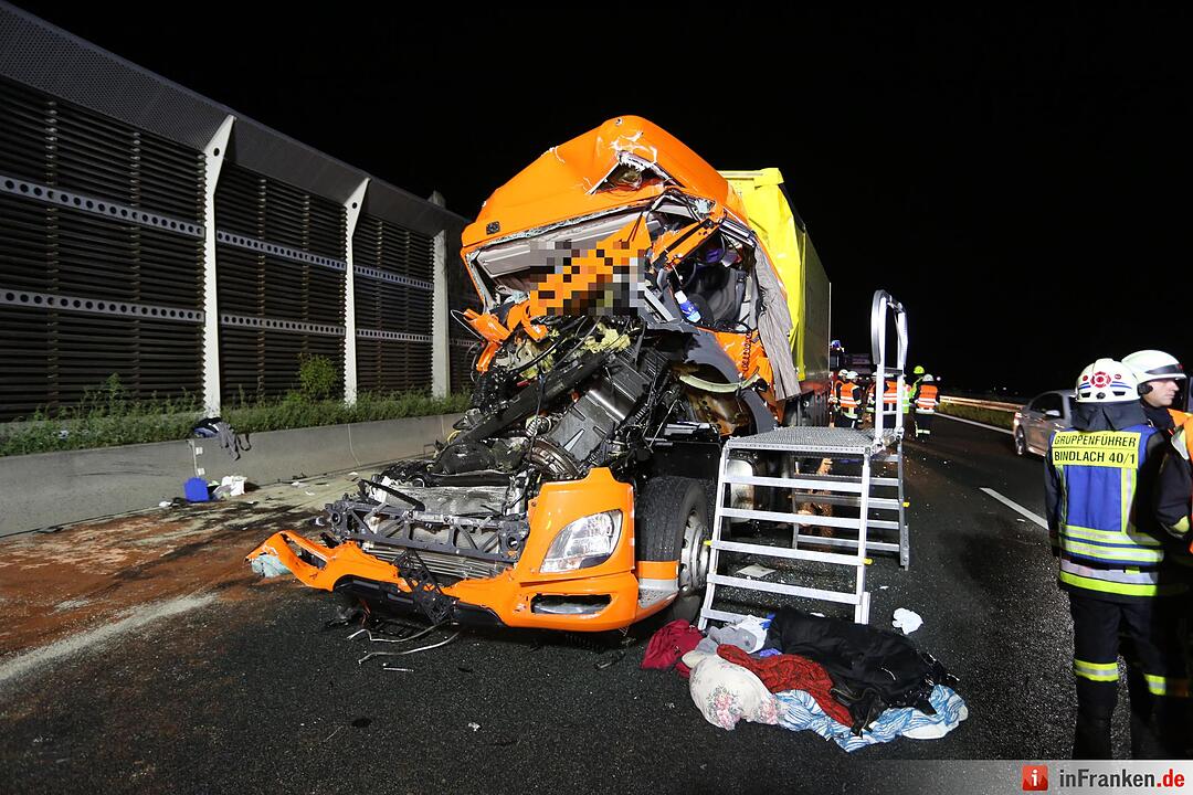 Schwerer Lkw-Unfall auf der A9 bei Bayreuth