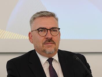 Fachmesse Intertabac - Tabaklobbyist Jan Mücke