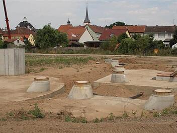 Die Arbeiten an Marktstefts größter Baustelle sehen dem Ende entgegen. Am Dienstag wurde den Bürgern die Finanzierung vorgestellt. Foto: G. Bauer