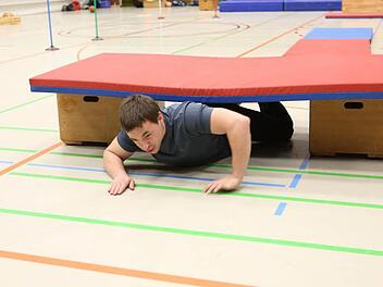 Markus Rupprecht vom THW legt los wie die Feuerwehr. Foto: Barbara Herbst