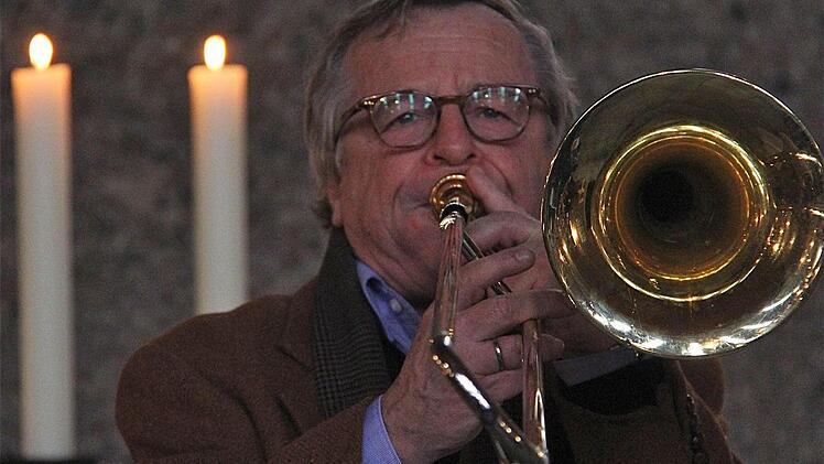 Dozent Bart van Lier begeisterte mit seinem Jazz-Solo auf der Posaune.