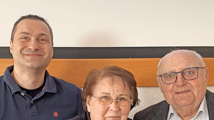 Von links: Referent Ronald Kaiser, Rosi Hufnagel (Regionalbeauftragte der Hanns-Seidel-Stiftung) und Siegfried Erhard.