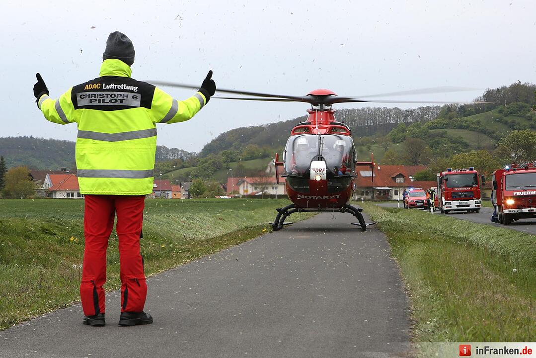 Unfall bei Haßfurt: Autos kollidieren frontal