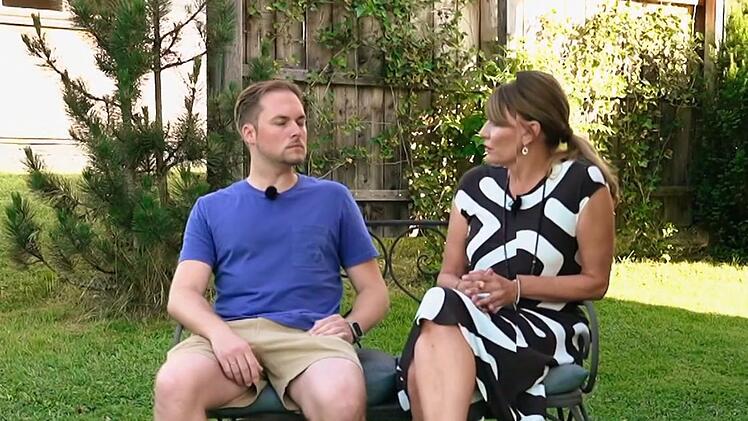 Marlon gesteht Beate Quinn, dass es keine "Hochzeit auf den ersten Blick" war.