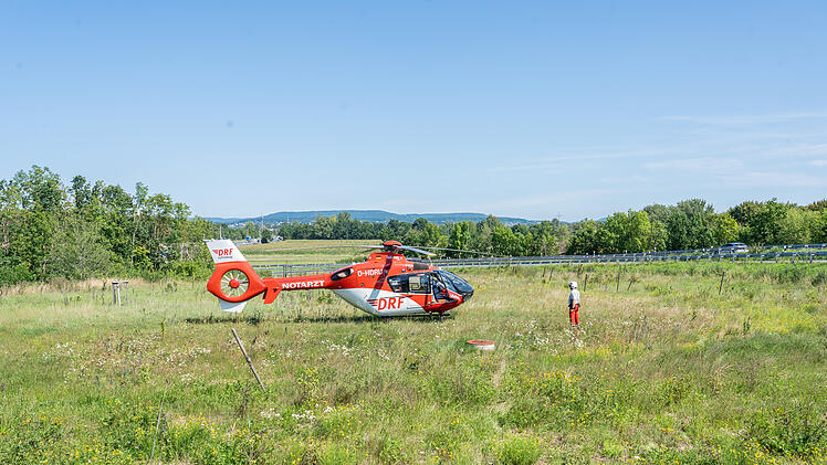 A73-Abfahrt im Kreis Erlangen-H&ouml;chstadt: Lastwagen erfasst Fahrrad