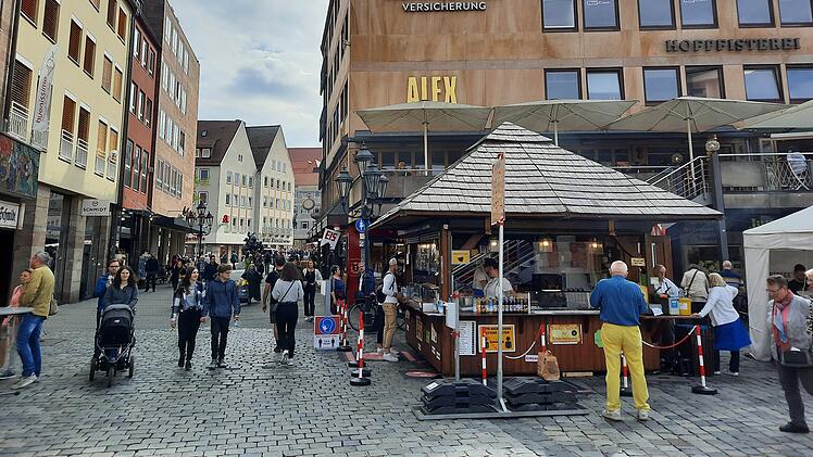 Nürnberg Hauptmarkt Richtung Innenstadt