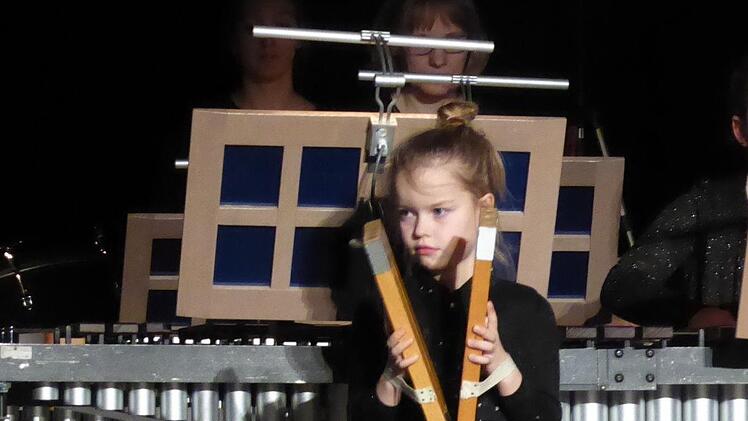 "Kisspercussiva trifft Circus Luna" Foto: Gerhild Ahnert