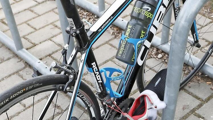 So sieht es vor dem Radeln in der Wechselzone bei den meisten Stadttriathleten aus.
