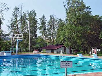Das Freibad in Himmelkron war der Unglücksort.Archiv