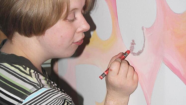 Rebekka Werner (21) aus Schloss Ditterswind voller Hingabe an der "Herz-Wand". Foto: rn