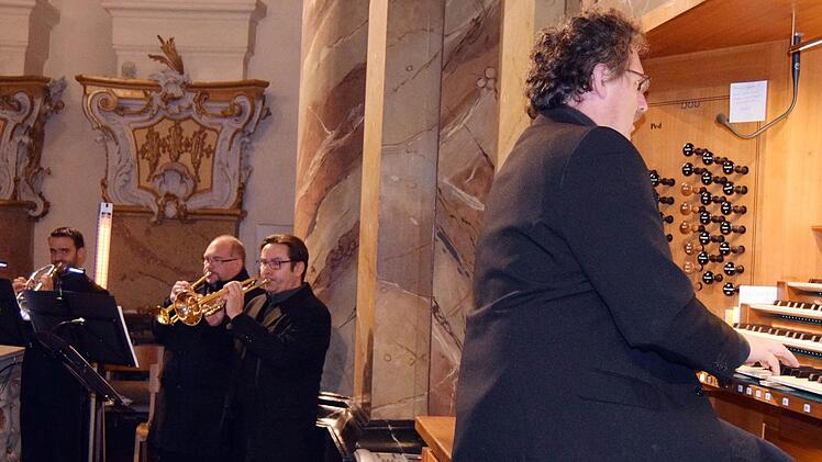 Festliches Konzert (von links): Christian Metz, Bernhard Reußner, Alexander Kneuer, Karl-Heinz Sauer. Foto: Andreas Welz