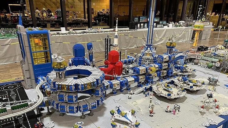 Deutschlands größte Lego-Fanausstellung in der Stadthalle in Fürth bei Nürnberg