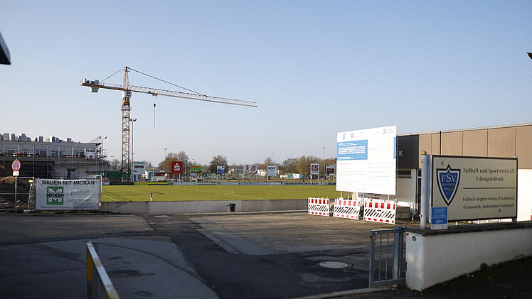 Erlangen: Fu&szlig;balltor st&uuml;rzt um - Junge (7) stirbt im Krankenhaus
